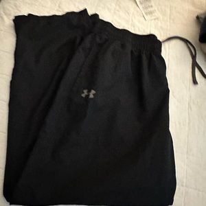 Under Armour XXL wind break pants
